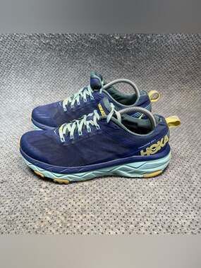 Hoka One One Challenger ATR 5 Running Shoes Size 9 Women’s